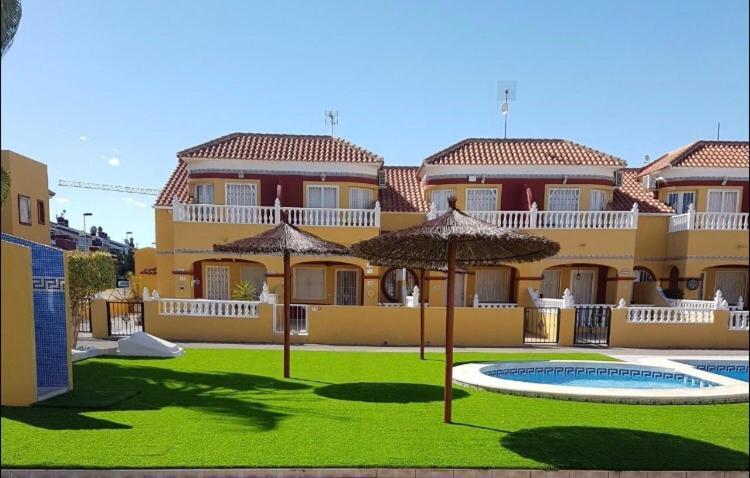 Macerana 1, Torreta Iii, Torrevieja Villa Exterior photo